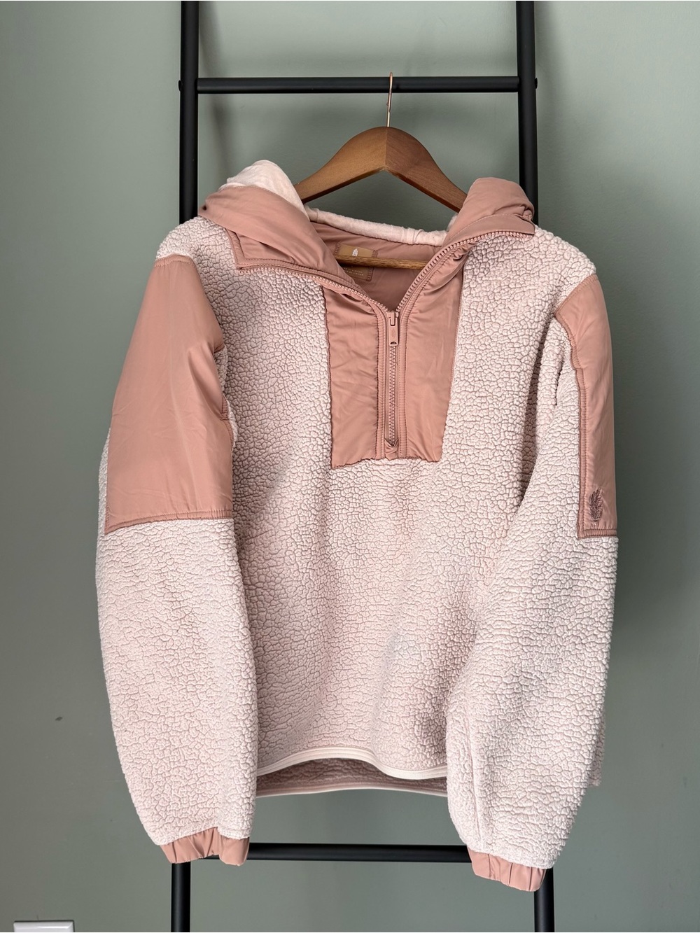 Free People Movement Lead the Pack Pullover Fleece